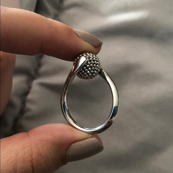 Italian Solid Sterling Ring - Picture 3 of 3